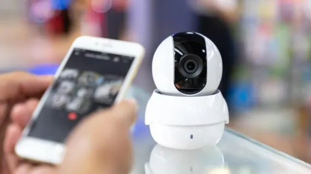 How to jam security cameras