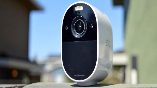 How to open Arlo Essential Spotlight camera