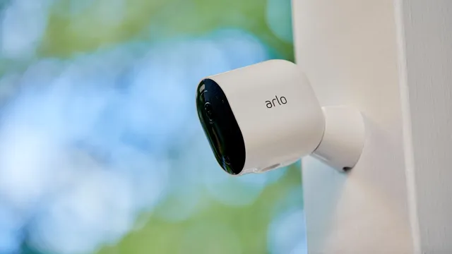 how to tell if arlo camera is recording