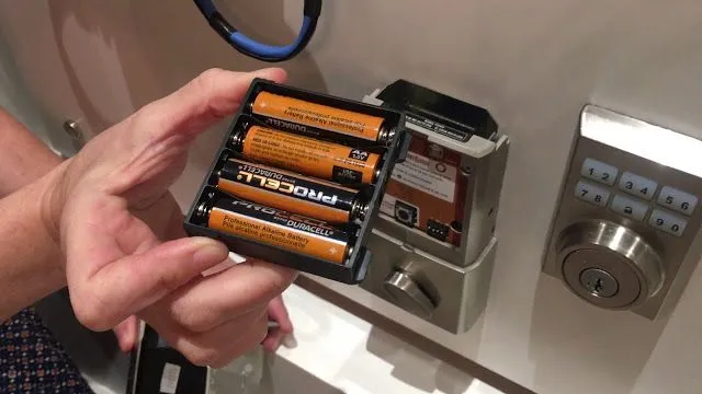 how to change battery on kwikset lock