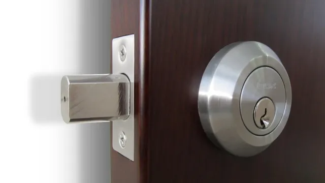 how to open a deadbolt lock with a knife
