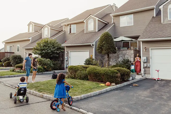 Safe Neighborhood